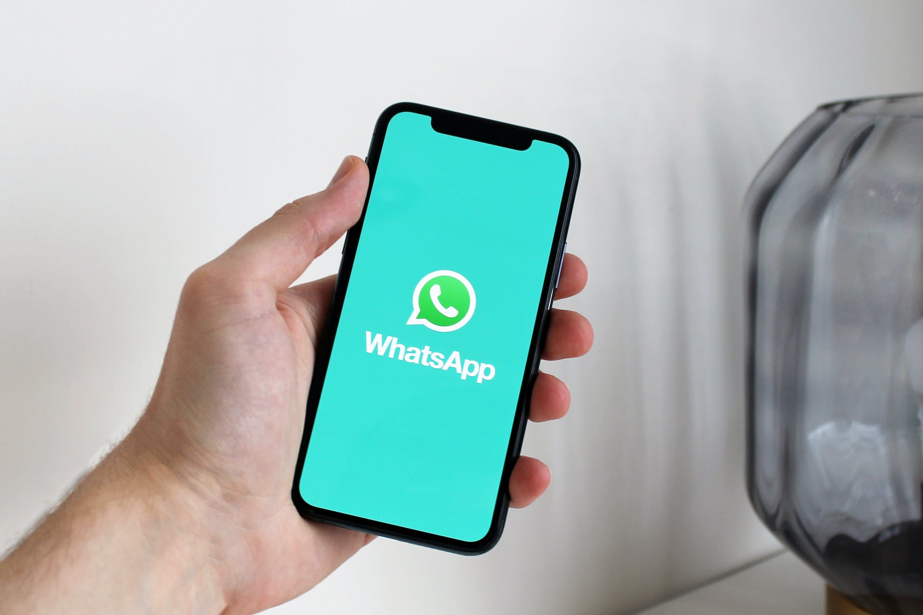 Whatsapp - The Android Rush